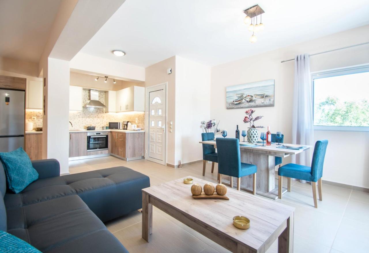 Tina'S Suite By "Elite" Plános 外观 照片